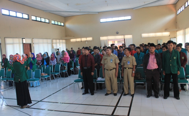 Forum Mahasiswa Hukum Islam Indonesia Gelar Seminar dan Silaturrahim di IAIN Tulungagung