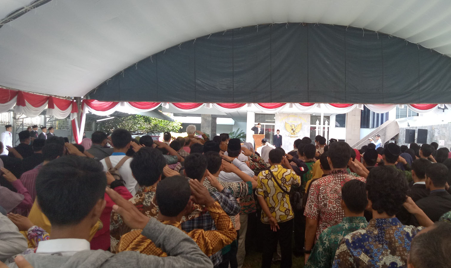 Peserta KKN-PPL Terpadu IAIN Tulungagung Ikuti Upacara HUT RI ke-72 di Konsulat RI Songkhla-Thailand
