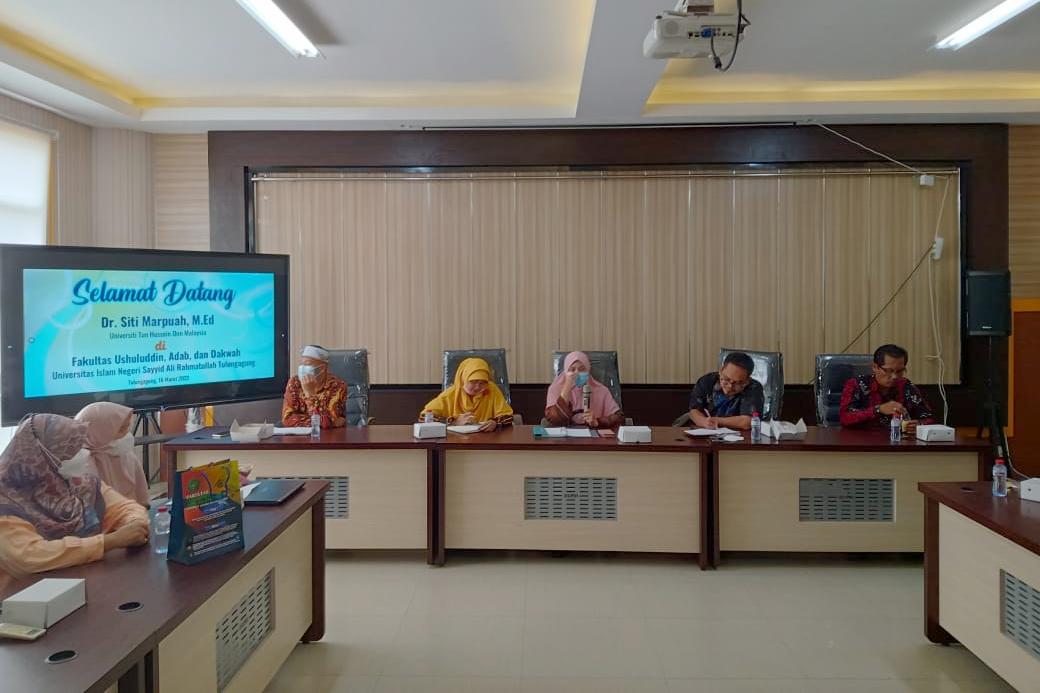Dosen Senior UTHM Malaysia Lakukan “Campus Visit” ke FUAD UIN SATU Tulungagung