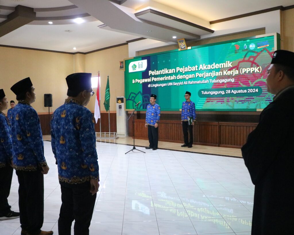 Rektor Lantik 8 Pejabat Akademik dan 1 PPPK Formasi 2023 7 IMG 3691