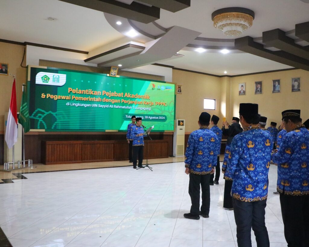 Rektor Lantik 8 Pejabat Akademik dan 1 PPPK Formasi 2023 2 IMG 3717