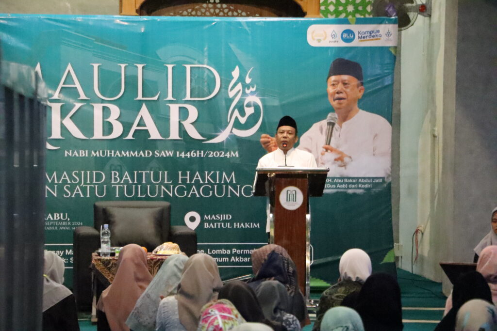 Peringati Maulid Nabi Muhammad SAW, Takmir Masjid Baitul Hakim UIN SATU Tulungagung Gelar Maulid Akbar 2 IMG 1594 1