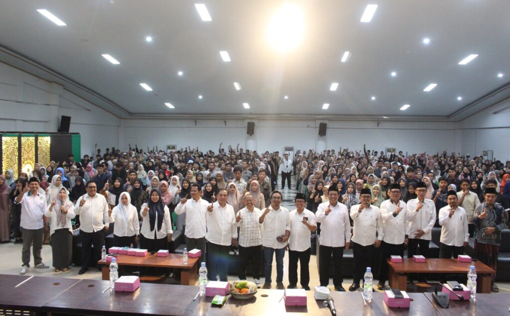 UIN SATU Beri Pengarahan kepada 600 Penerima Beasiswa KIP Kuliah 2024 2 UIN SATU Beri Pengarahan kepada 600 Penerima Beasiswa KIP Kuliah 2024