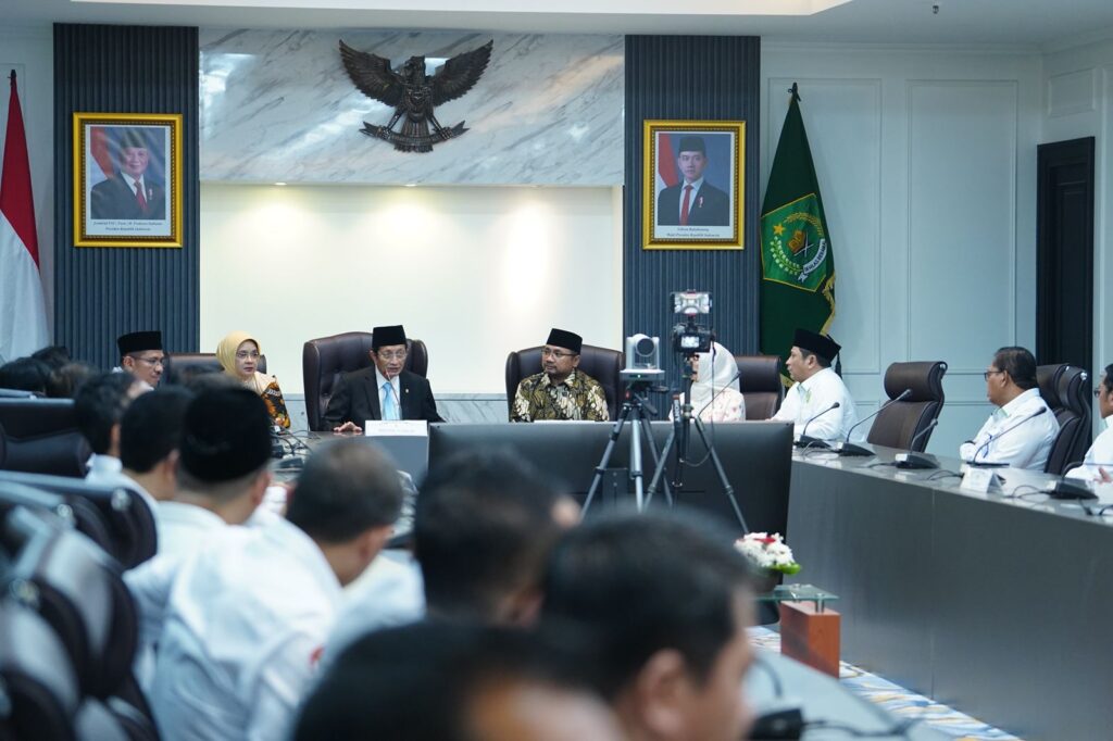 Sertijab, Gus Yaqut dan Menag Nasaruddin Umar Saling Beri Apresiasi 2 Setijab Menag 2024 02