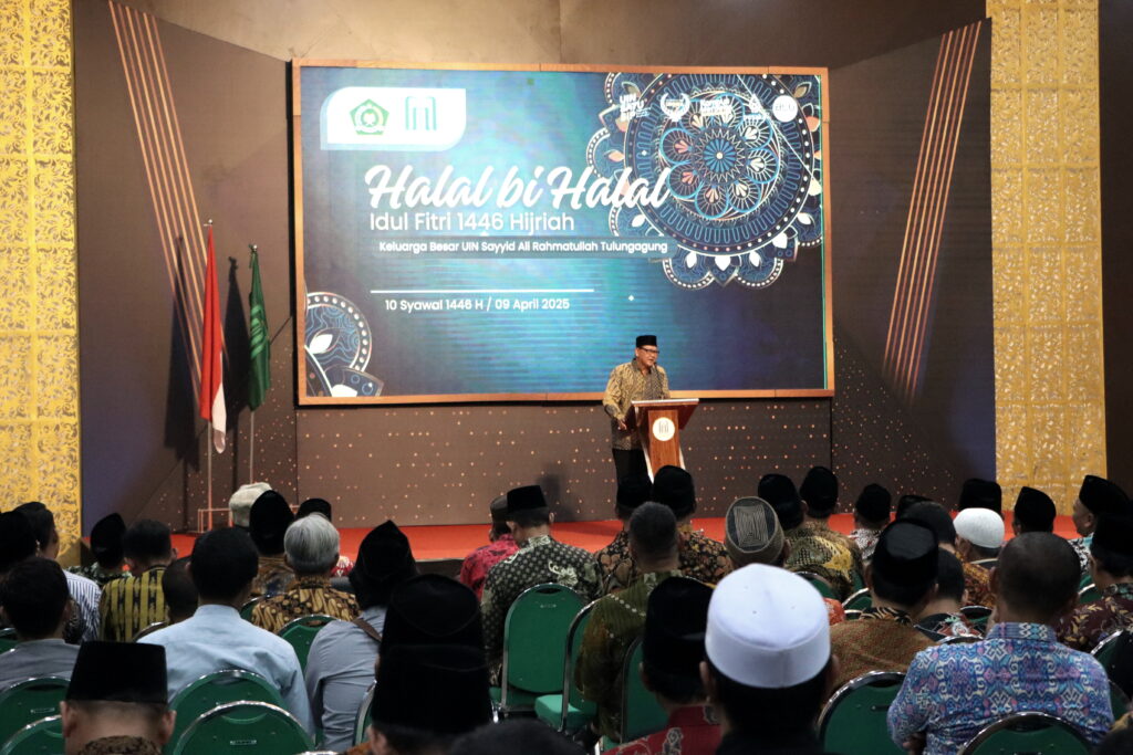 Halal bi Halal Idul Fitri 1446 Hijriah, Rektor UIN SATU Minta ASN Tingkatkan Disiplin 2 Halal bi Halal Idul Fitri 1446 Hijriah Rektor UIN SATU Minta ASN Tingkatkan Disiplin 1