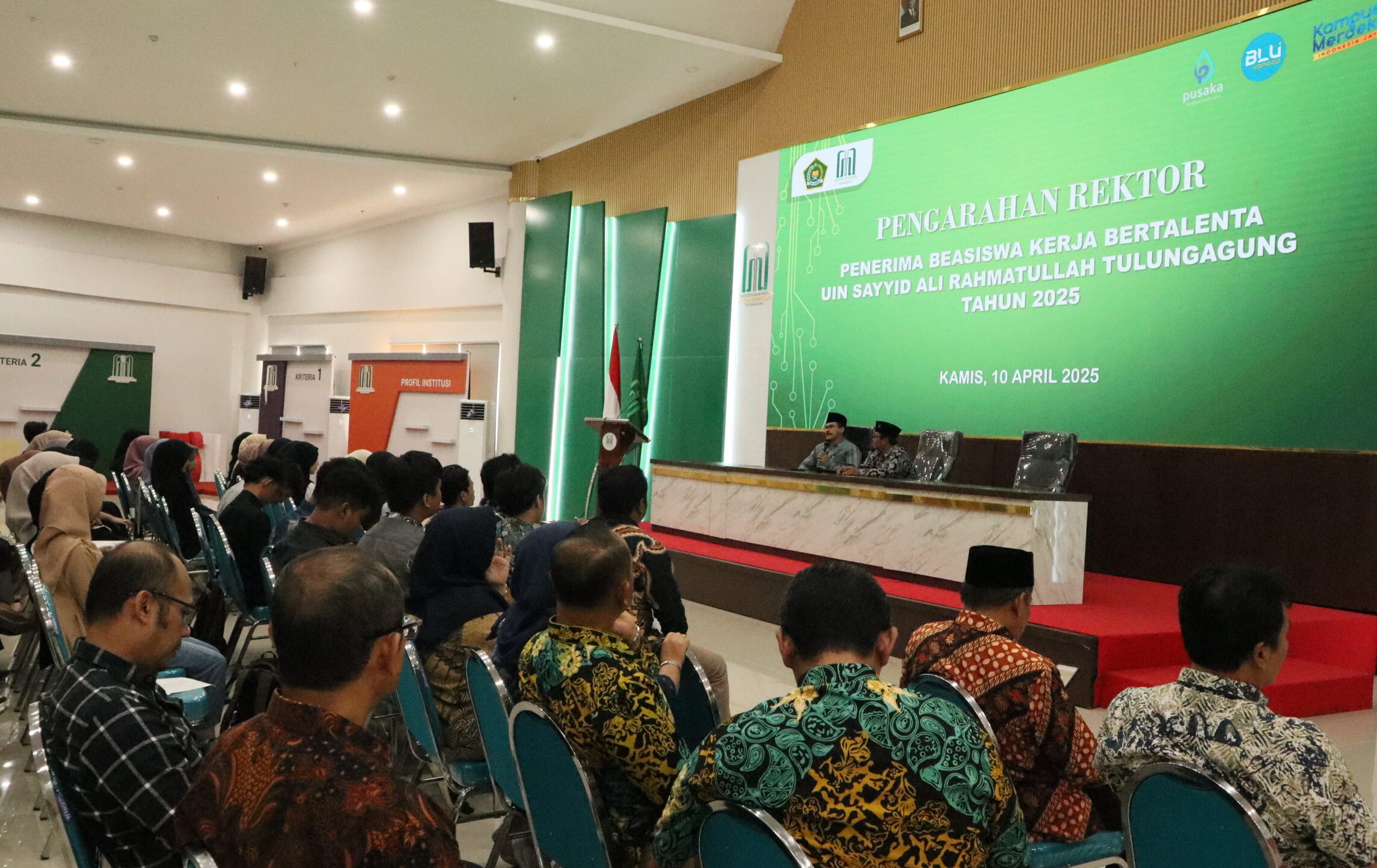 Rektor Minta Penerima Beasiswa Kerja Bertalenta Berkontribusi untuk Mengunggulkan UIN SATU