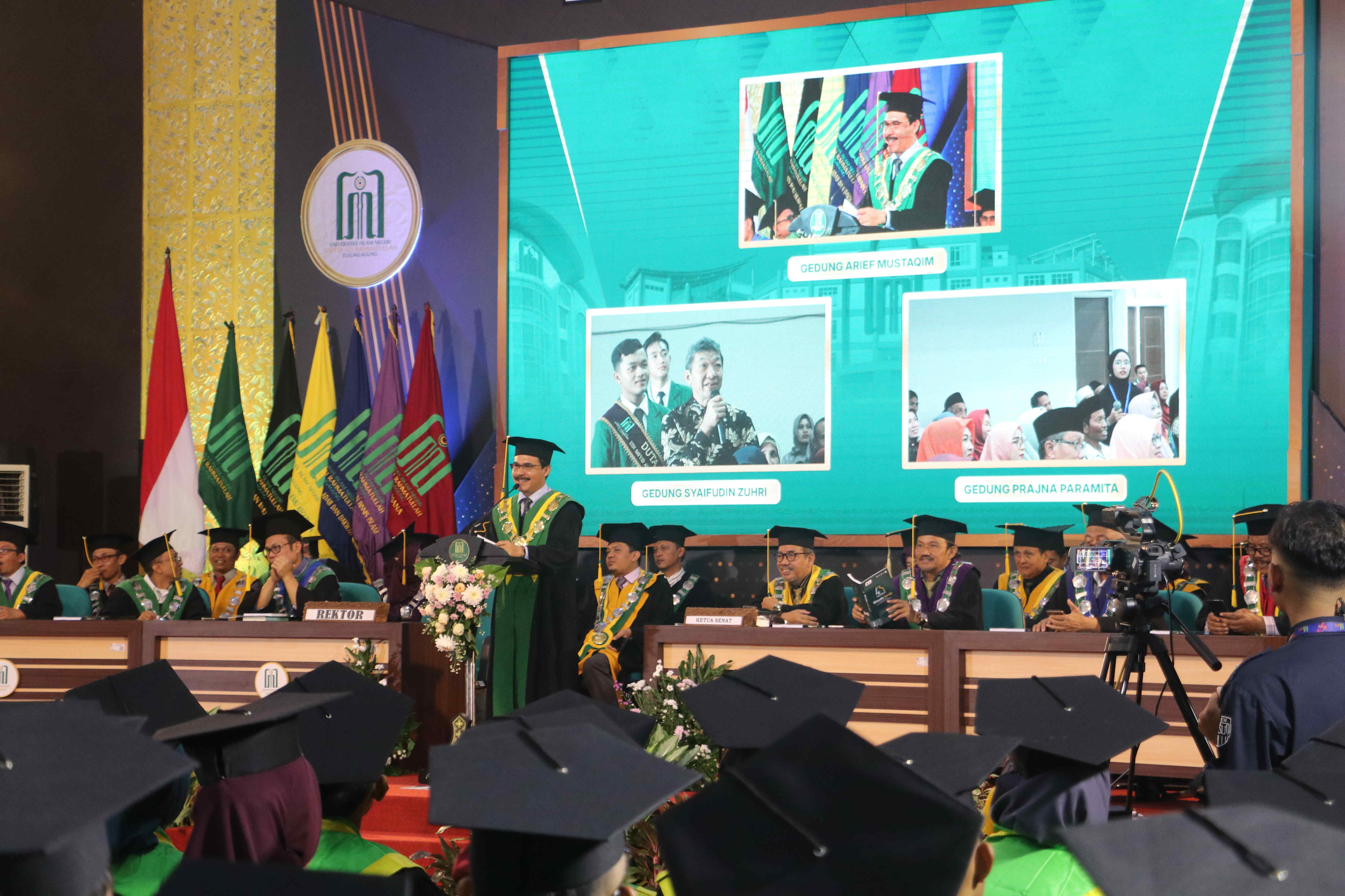 Istimewa, Wisuda ke-43 UIN SATU Tulungagung Digelar di Tiga Gedung
