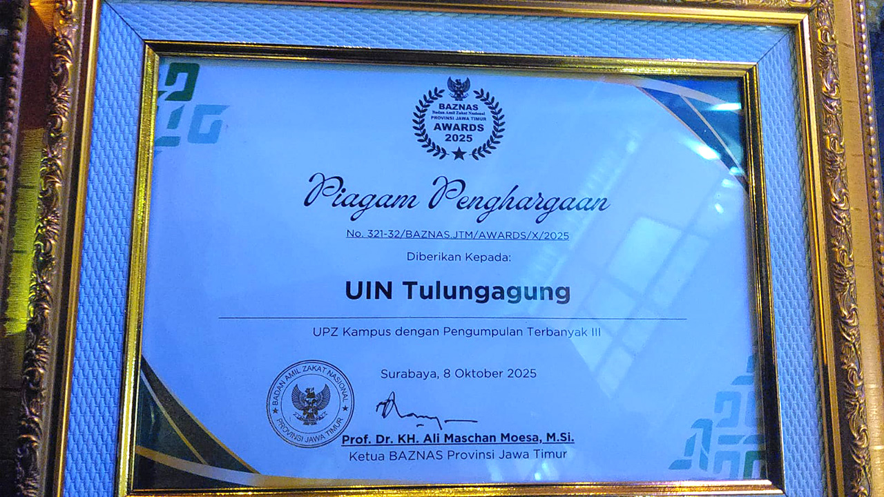 20251009 UPZ UIN SATU Tulungagung Raih Penghargaan Pengumpul Zakat Terbanyak ke 3 di Jawa Timur 2