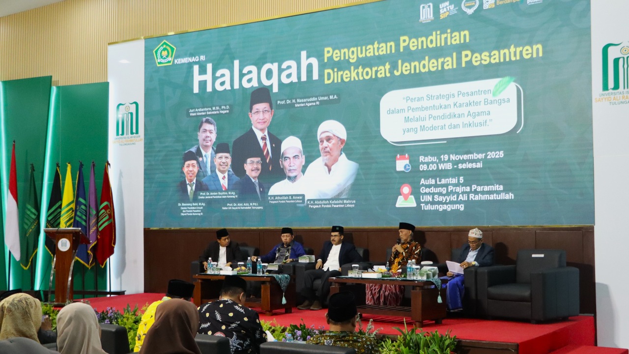 Pesantren sebagai Pilar Moderasi dan Inklusivitas: Pandangan Dua Pengasuh PP Lirboyo di Halaqah UIN SATU