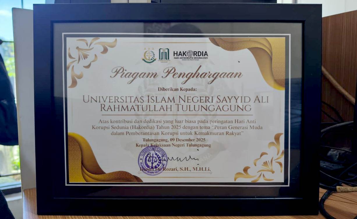 Kemenag Raih Dua Penghargaan dari KPK di Hari Antikorupsi Sedunia 2025 4 Kemenag Raih Dua Penghargaan dari KPK di Hari Antikorupsi Sedunia 2025 05