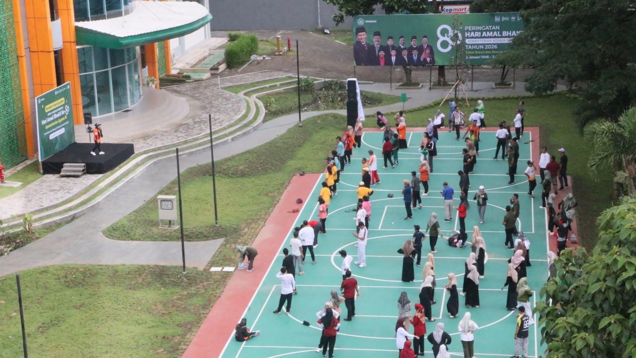 Senam Kerukunan HAB ke-80 Kemenag, UIN SATU Tulungagung Perkuat Moderasi Beragama Bersama FKUB