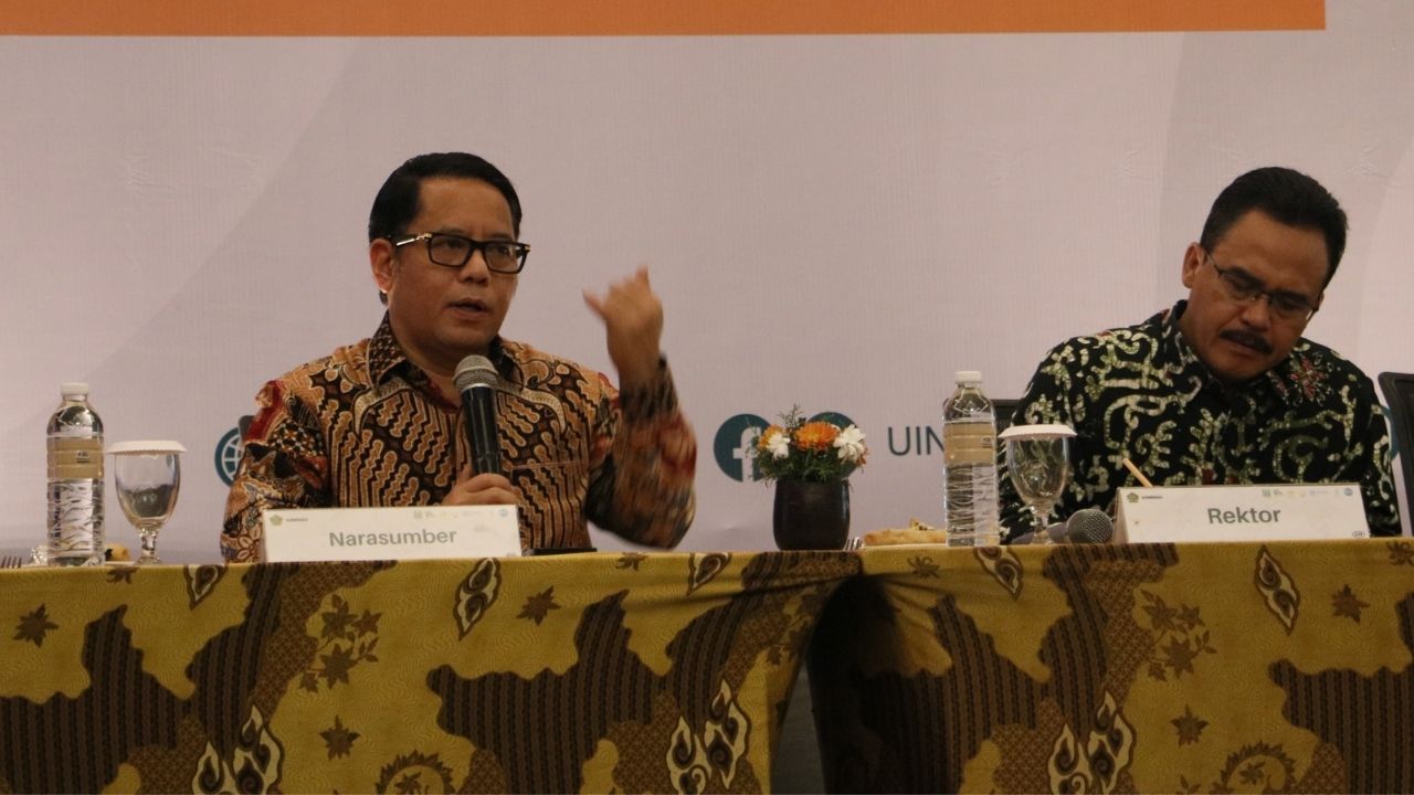Rektor UIN SATU: Langkah Sekjen Kemenag Benahi Tata Kelola dan Kesejahteraan Guru Adalah Fondasi Pendidikan Berkualitas 1 Sekeknd Kemenag RI 02