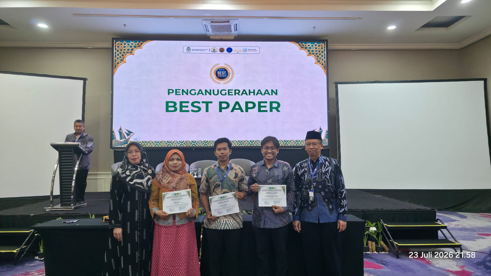 Prodi Magister Hukum Keluarga Islam Pascasarjana UIN SATU Tulungagung Berpartisipasi dalam International Conference dan Muskernas PDHKI-APHKI 2026 di Makassar